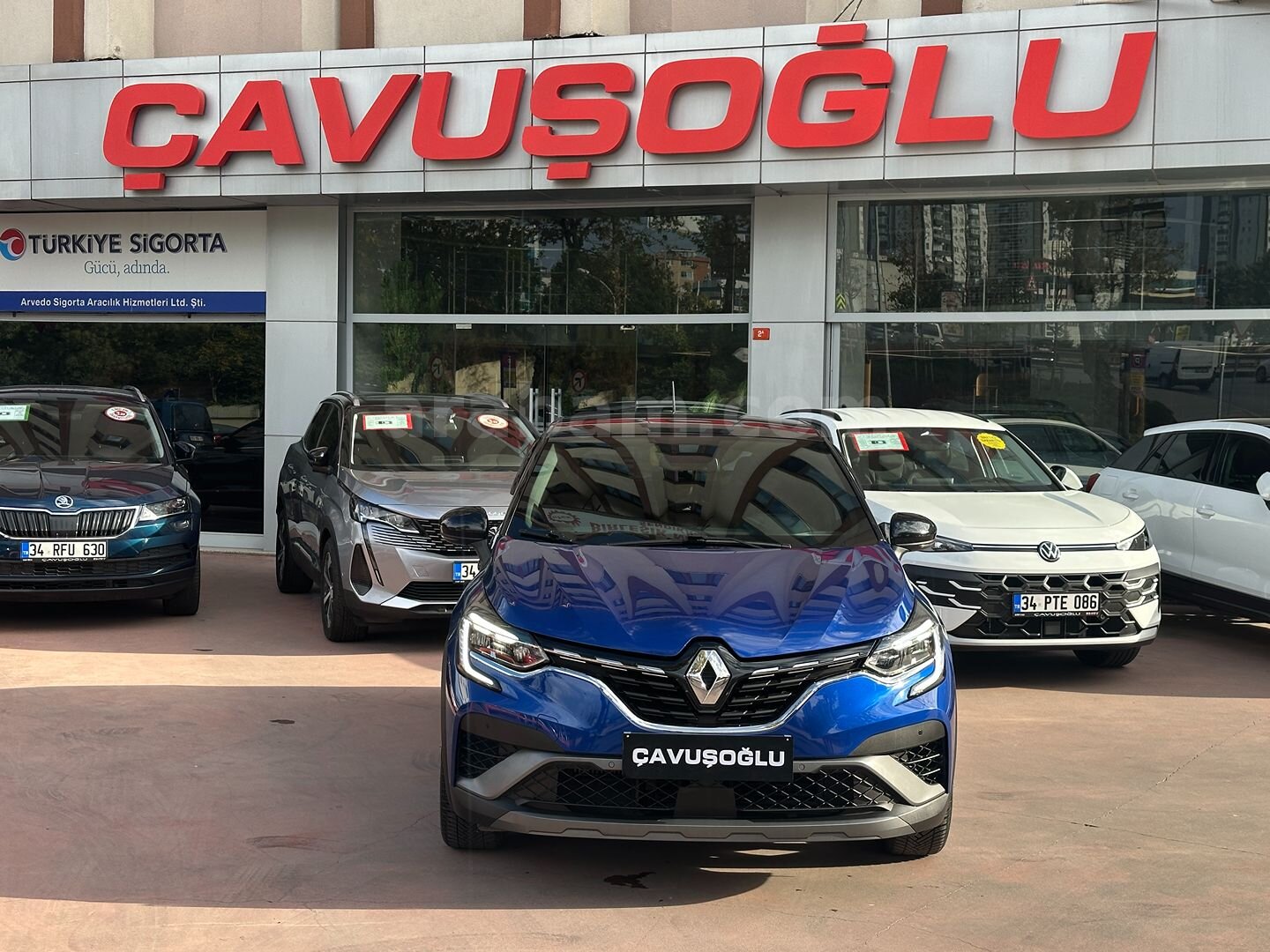 ÇAVUŞOĞLU 2021 RENAULT CAPTUR 1.3 TCE RS LİNE BOYASIZ ÇİFT RENK 1