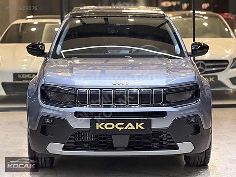 2025 Jeep Avenger 1.2 MHEV Summit 4x2 Otomatik Füme