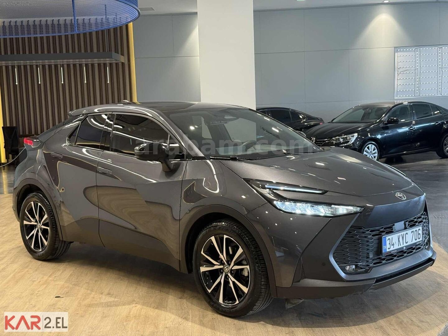KAR GRUP TOYOTA-BYD YETKİLİ BAYİ'DEN C-HR 1.8 HYBRİD PASSİON 3