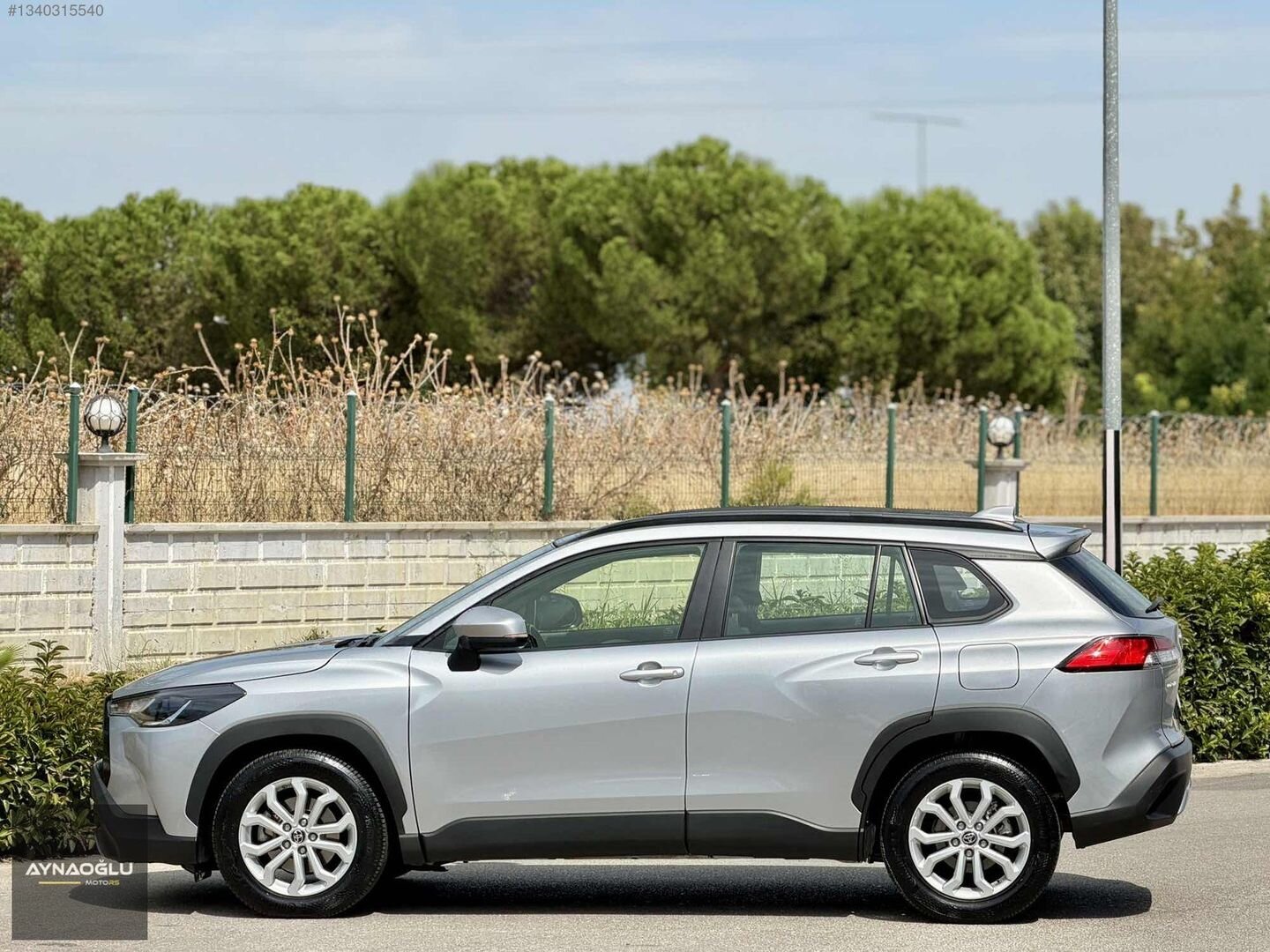 AYNAOĞLU 2023 TOYOTA COROLLA 1.8HYBRİT CAMTAVAN HATASIZ 95 BINKM 4
