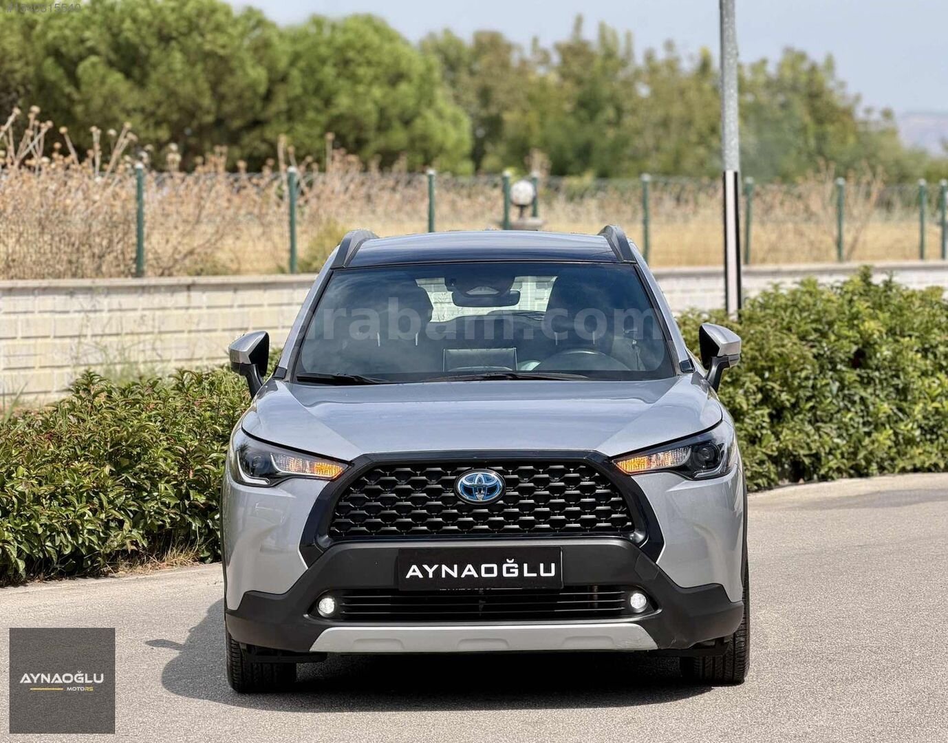AYNAOĞLU 2023 TOYOTA COROLLA 1.8HYBRİT CAMTAVAN HATASIZ 95 BINKM 2