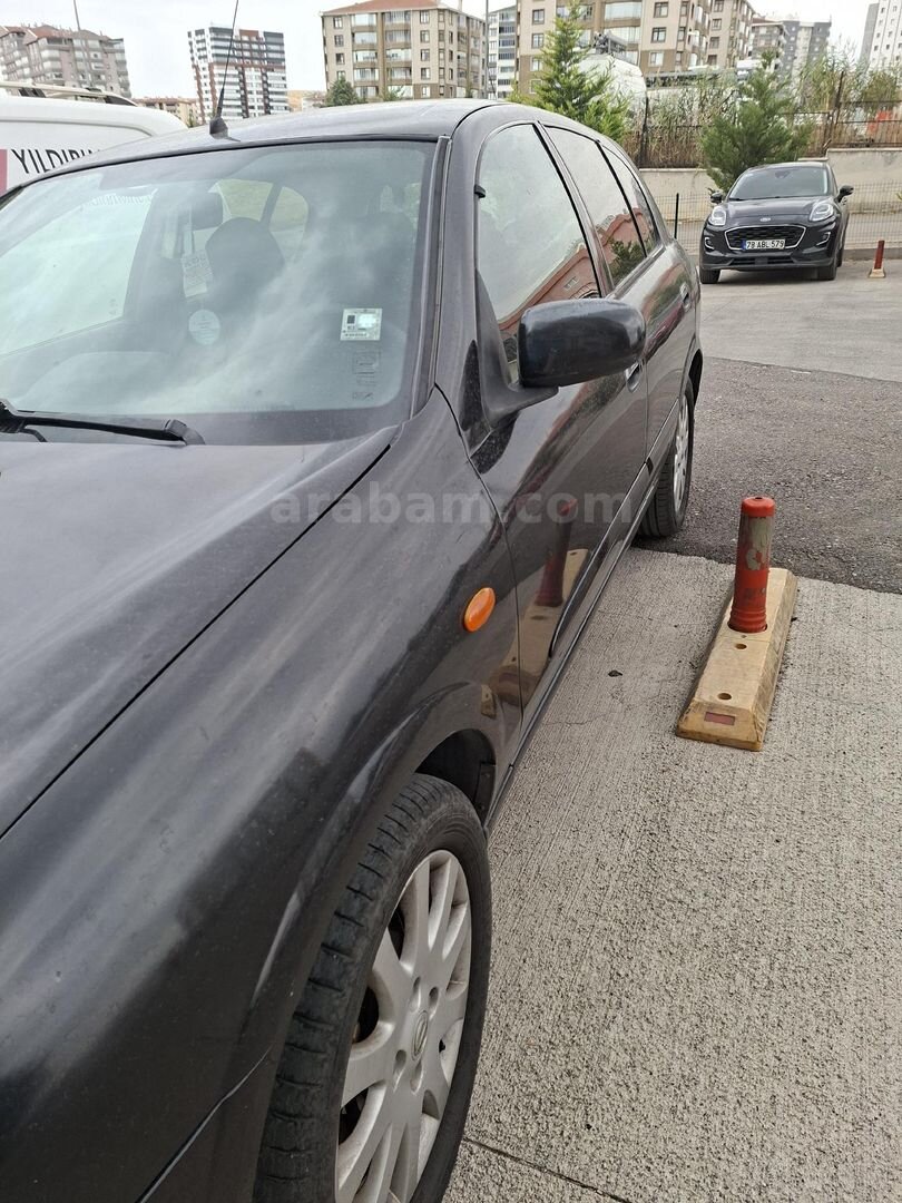 Sahibinden Nissan Almera 1.5 Tekna 2005 Model Ankara 305.000 km Siyah 2