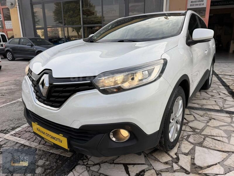 2015 RENAULT KADJAR 1.2 TCE TOUCH MANUEL HATASZ BOYASZ 116.000KM 1