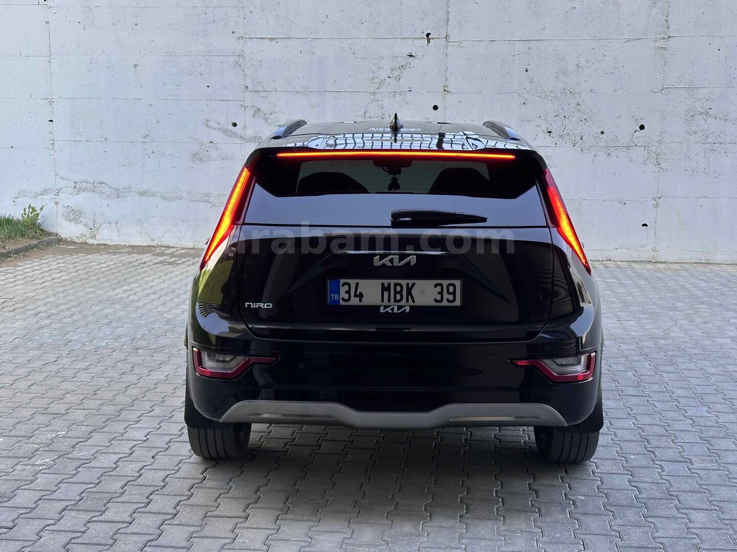 Sahibinden Kia Niro EV Prestige 2023 Model 145.000 km Siyah 4