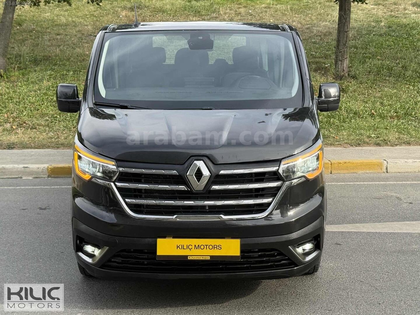 Galeriden Renault Trafic 2.0 DCI Grand Confort 2023 Model İstanbul 85.000 km Siyah 6