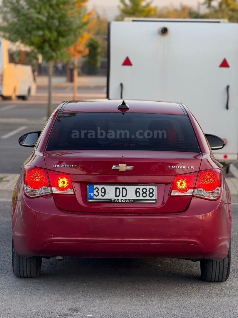 Sahibinden Chevrolet Cruze 1.6 LS 2010 Model Kocaeli 250.000 km Bordo 3