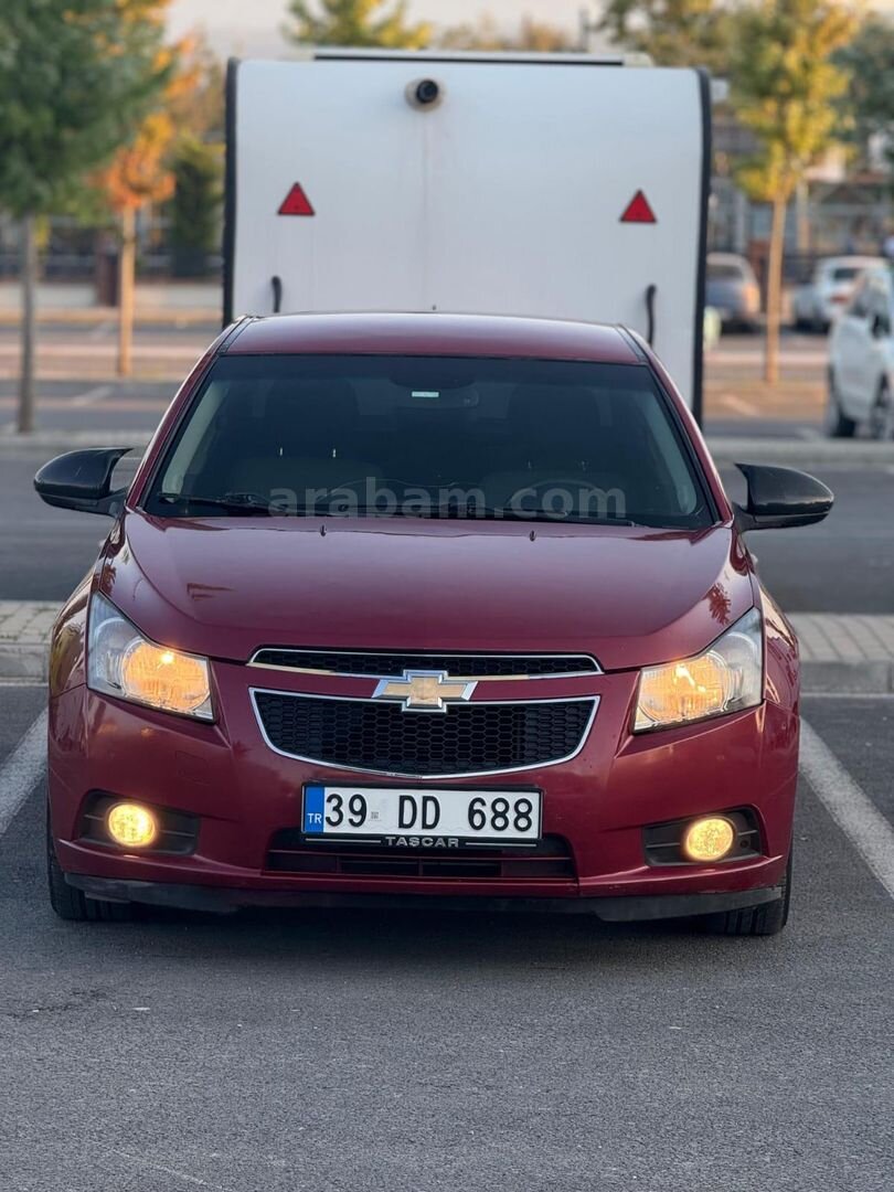 Sahibinden Chevrolet Cruze 1.6 LS 2010 Model Kocaeli 250.000 km Bordo 4