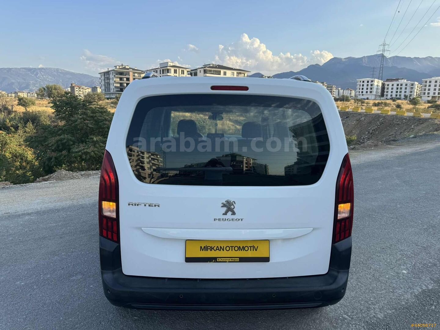 Galeriden Peugeot Rifter 1.5 BlueHDI Allure 2020 Model Denizli 75.000 km Beyaz 5