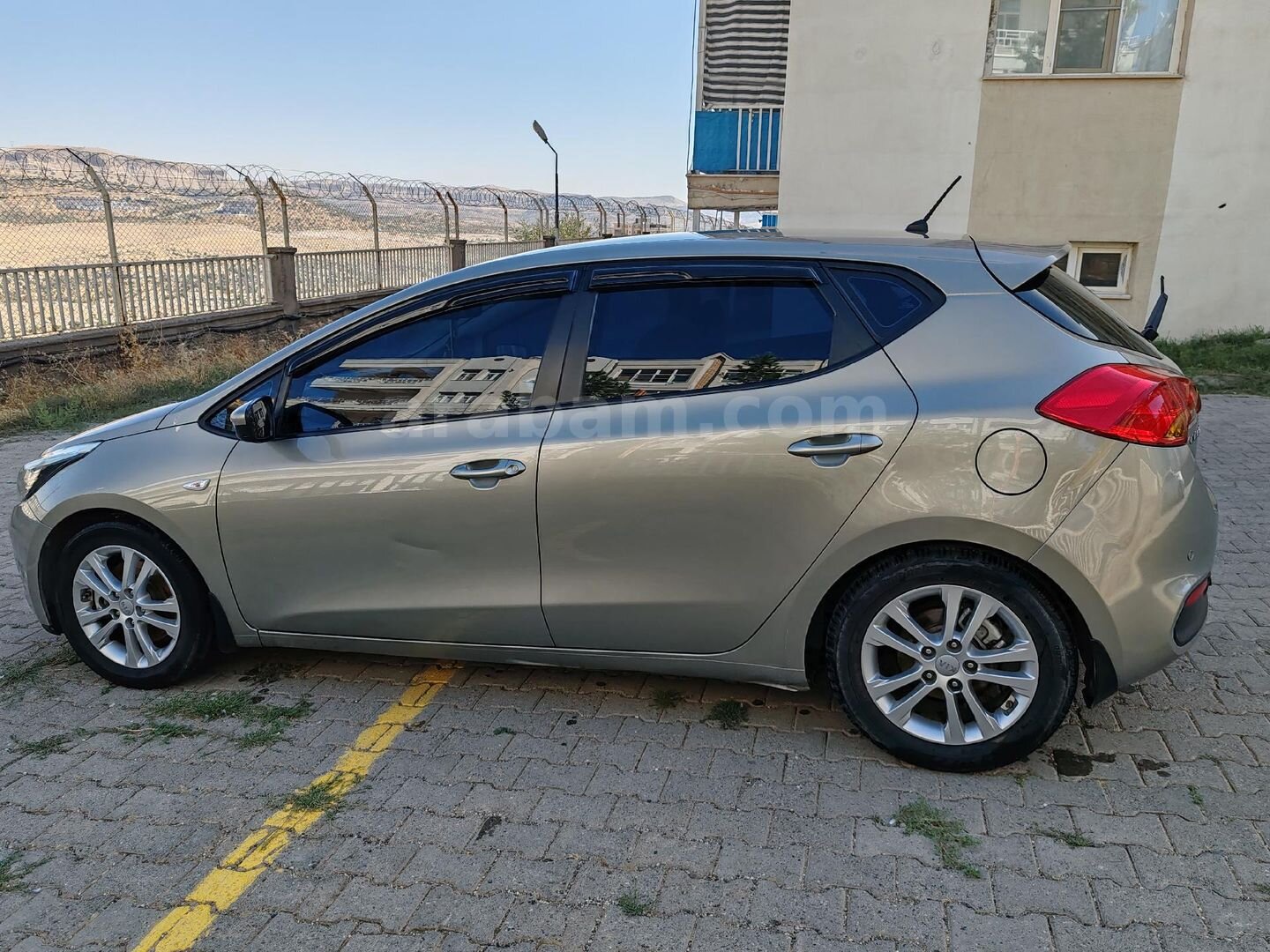 Memurdan temiz Kia Ceed 3