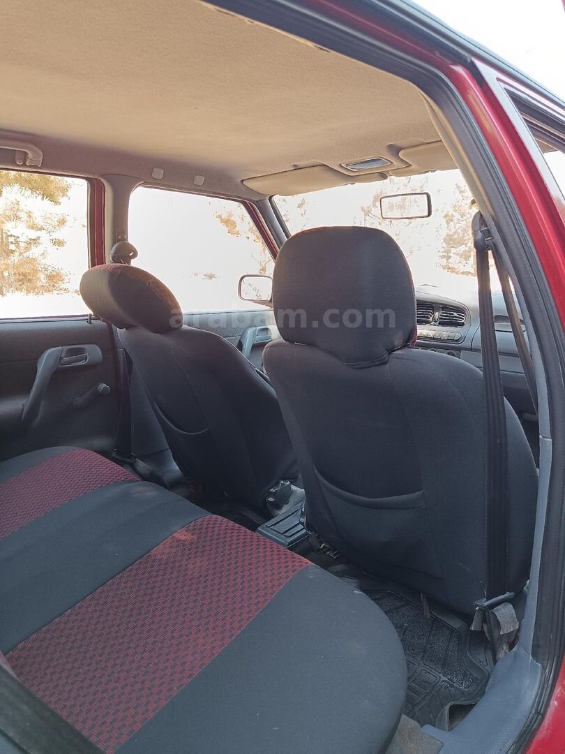 Sahibinden Skoda Felicia 1.3 LX 1996 Model 153.890 km Kırmızı 5