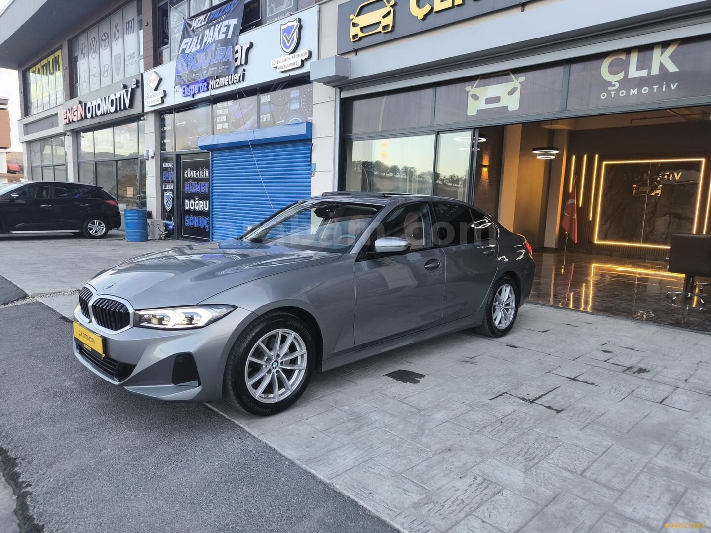 Galeriden BMW 3 Serisi 320i Sport Line 2026 Model Tekirdağ 18.000 km Gri 2