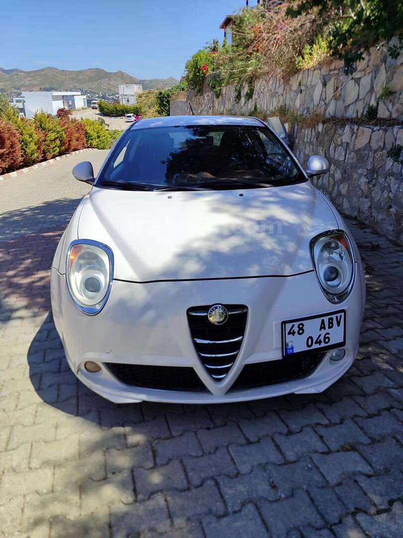 Sahibinden Alfa Romeo MiTo 1.3 JTD City 2012 Model Muğla 179.000 km Beyaz 4