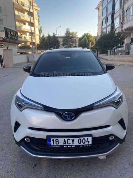 Sahibinden Toyota C-HR 1.8 Hybrid Dynamic 2018 Model 1