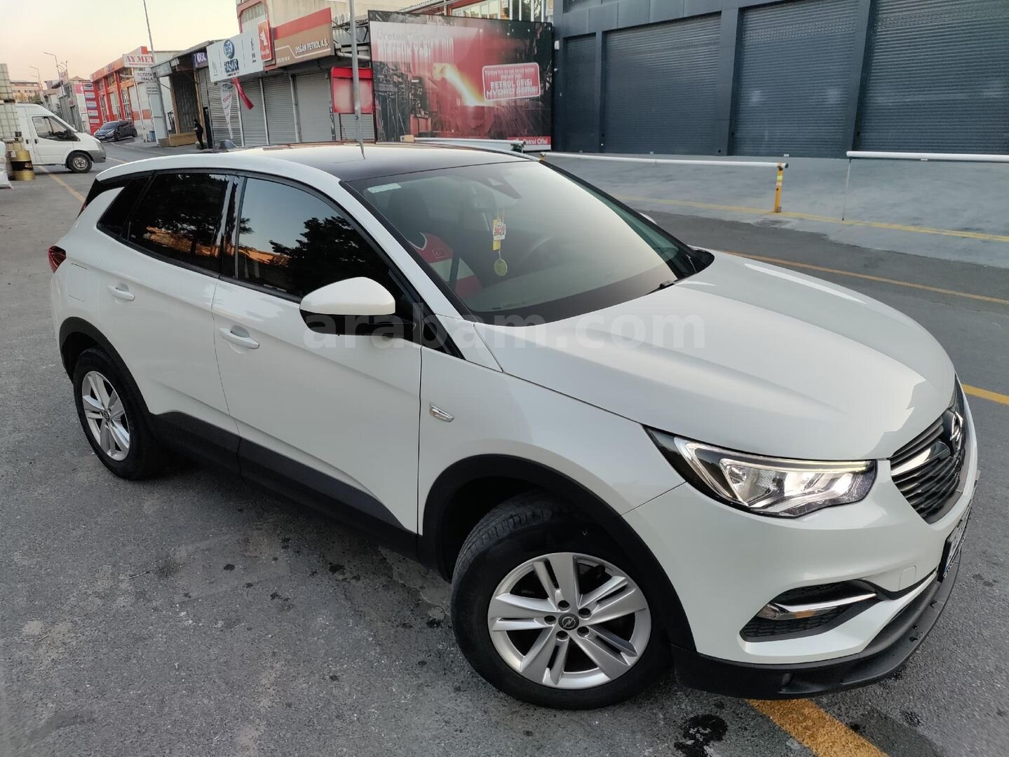 Sahibinden Opel Grandland X 1.5 D Enjoy 2019 Model İstanbul 101.500 km Beyaz 3