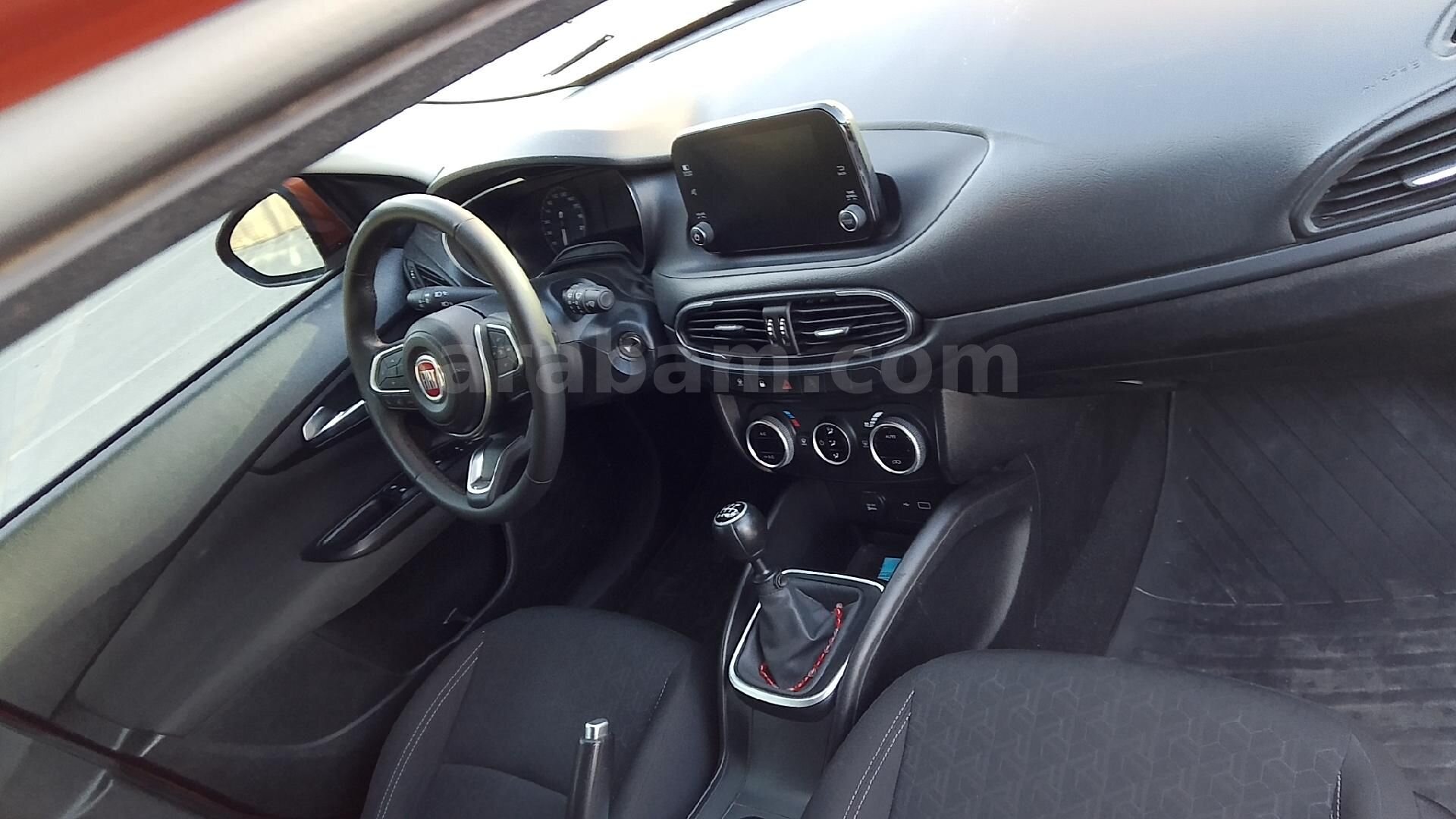 Sahibinden Fiat Egea Cross 1.4 Fire Urban 2023 Model 7