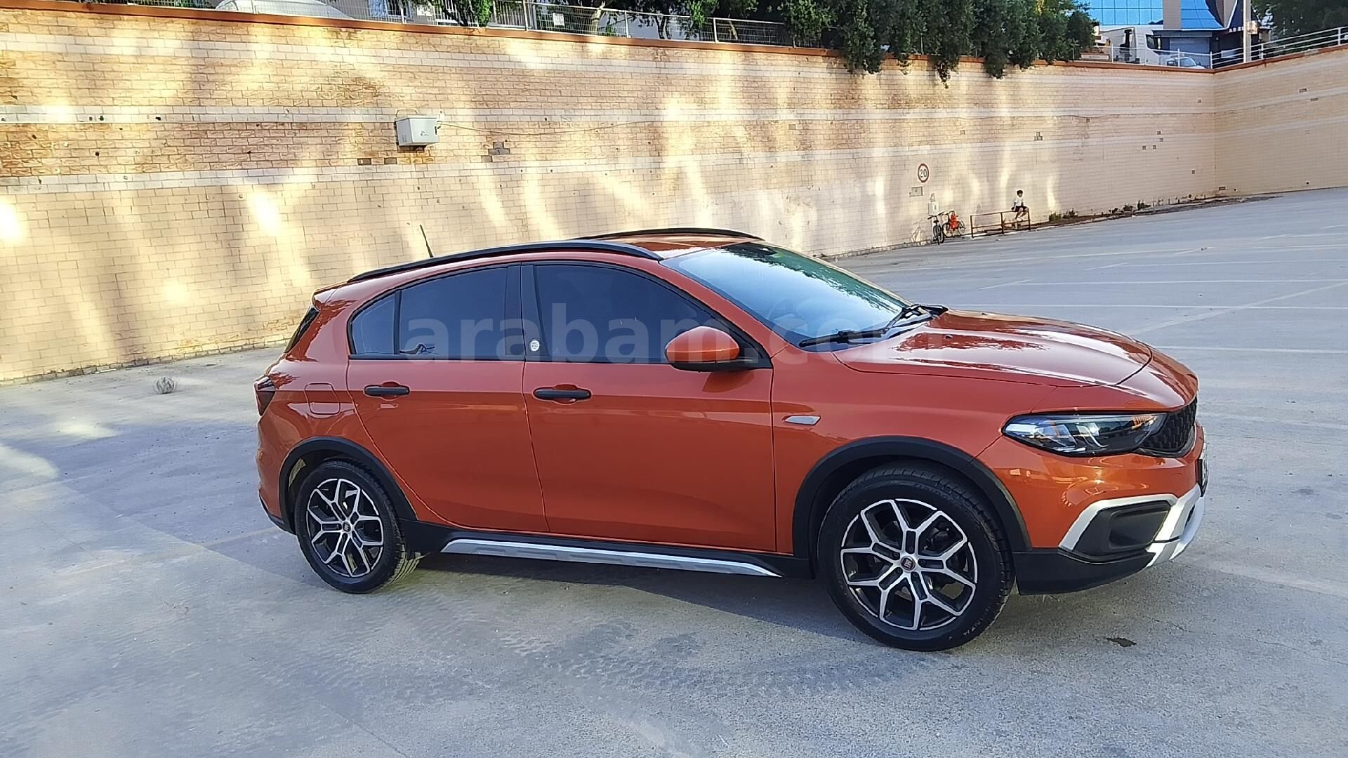 Sahibinden Fiat Egea Cross 1.4 Fire Urban 2023 Model 3