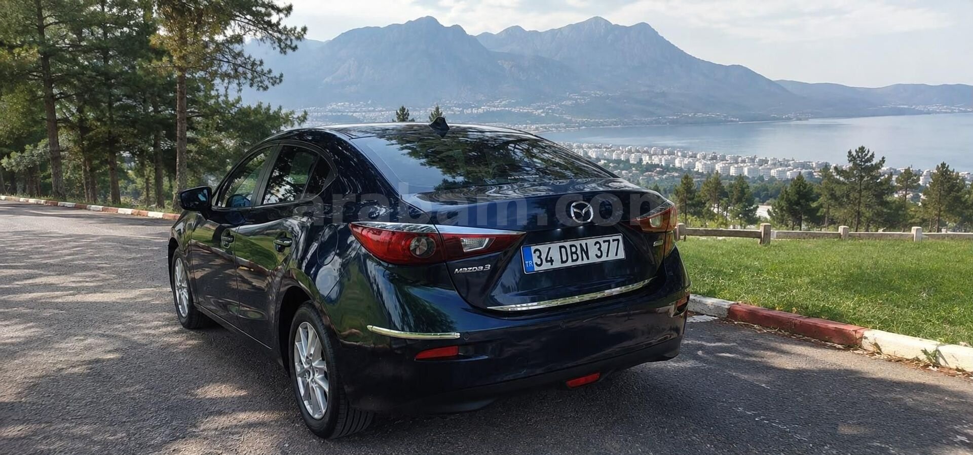 Sahibinden Mazda 3 1.5 SkyActive-G Motion 2014 Model Kırklareli 225.000 km Lacivert 4