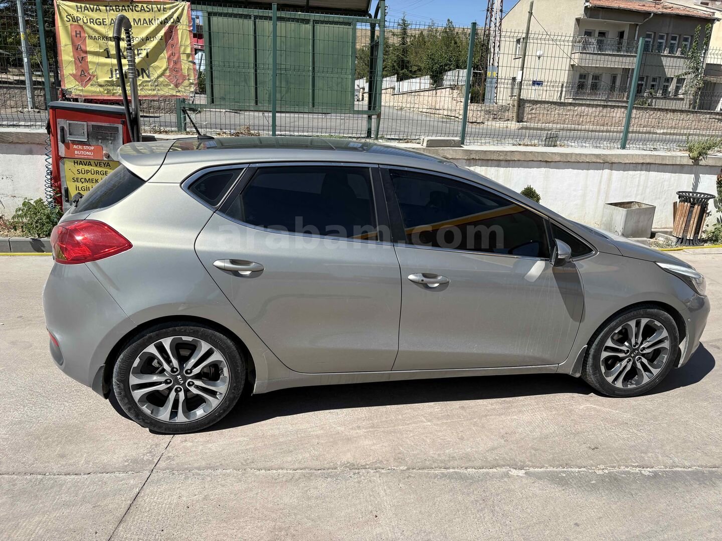 Sahibinden Kia Ceed 1.6 CRDi Concept 2013 Model Kayseri 140.000 km Gri (metalik) 5