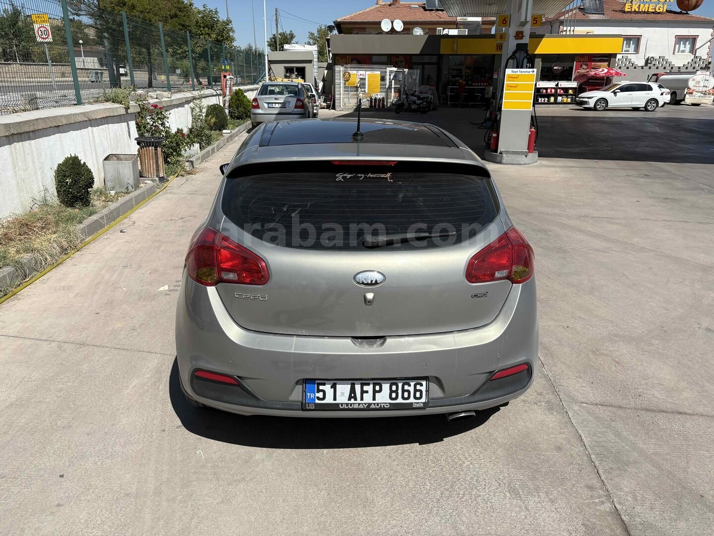 Sahibinden Kia Ceed 1.6 CRDi Concept 2013 Model Kayseri 140.000 km Gri (metalik) 7