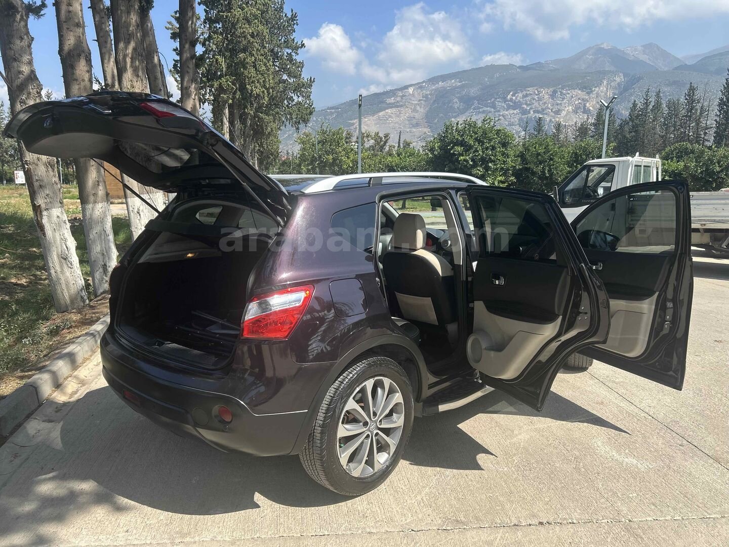 Sahibinden Nissan Qashqai 1.5 dCi Tekna Pack 2010 Model 5