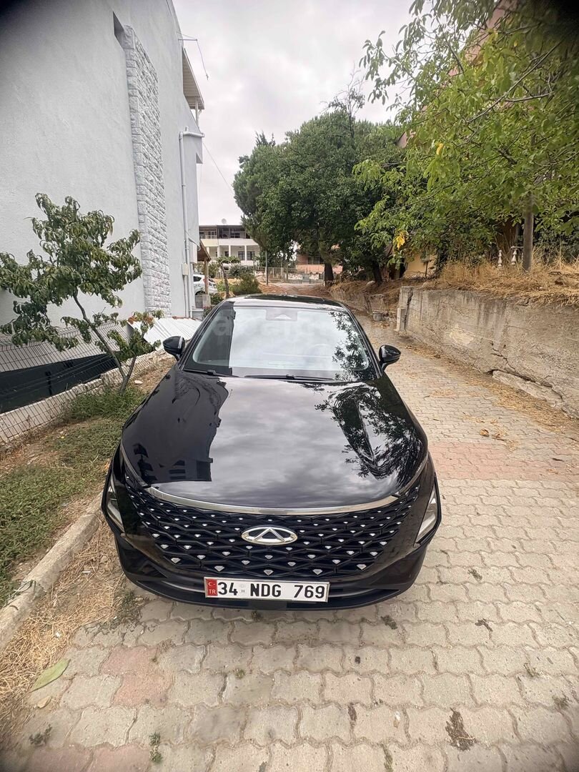 Sahibinden Chery Omoda 5 Pro 1.6 T-GDI km Siyah2025 Nisan çıkışlıdır 5