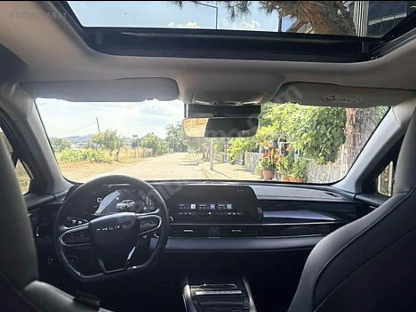 Sahibinden Chery Omoda 5 Pro 1.6 T-GDI km Siyah2025 Nisan çıkışlıdır 6