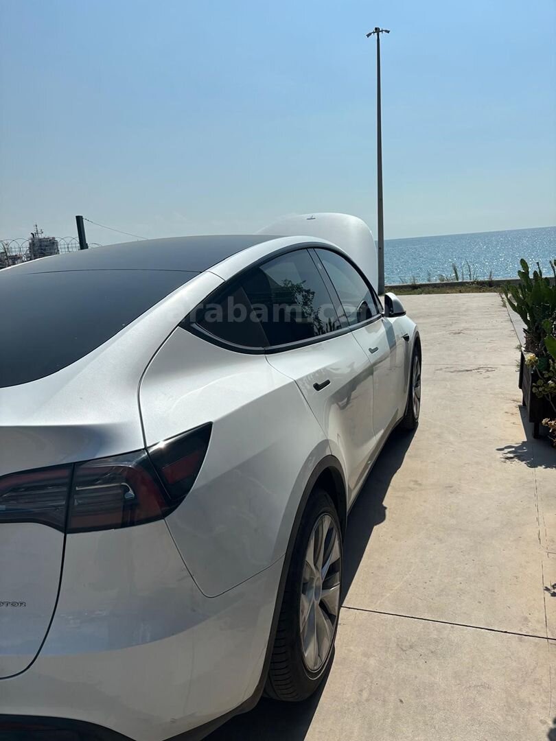 Sahibinden Tesla Model Y Long Range AWD 2023 Model Adana 137.700 km Beyaz 3