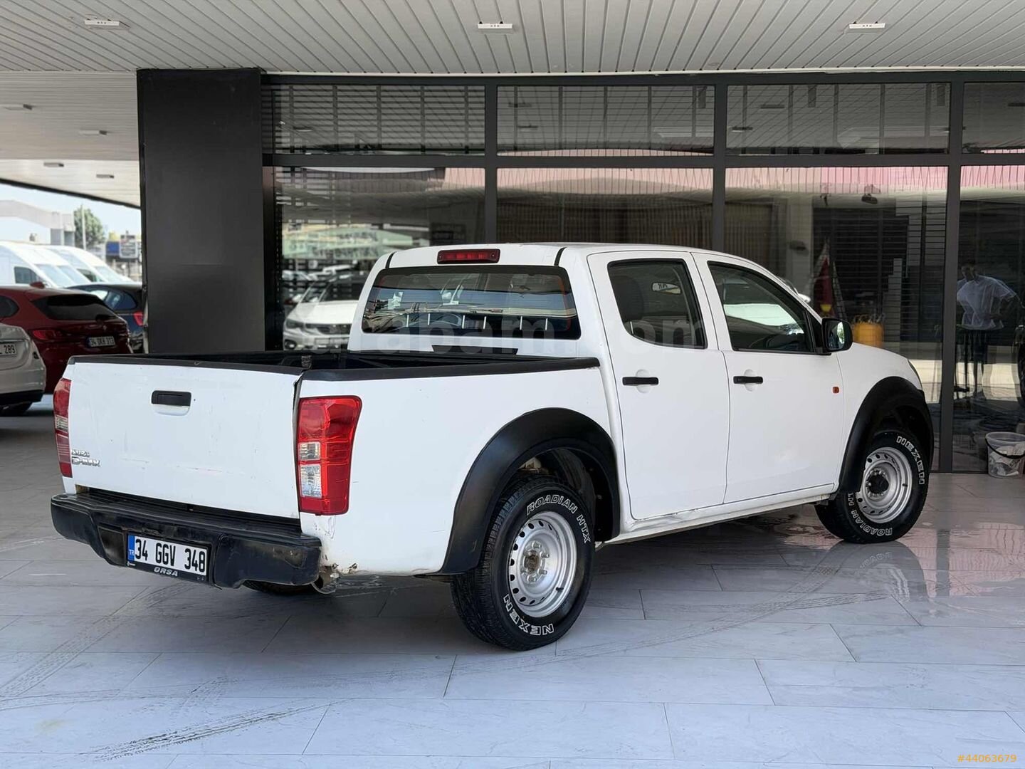 GALLERY+ BOYASIZ DEĞİŞENSİZ ISUZU D-MAX 2.5D 4
