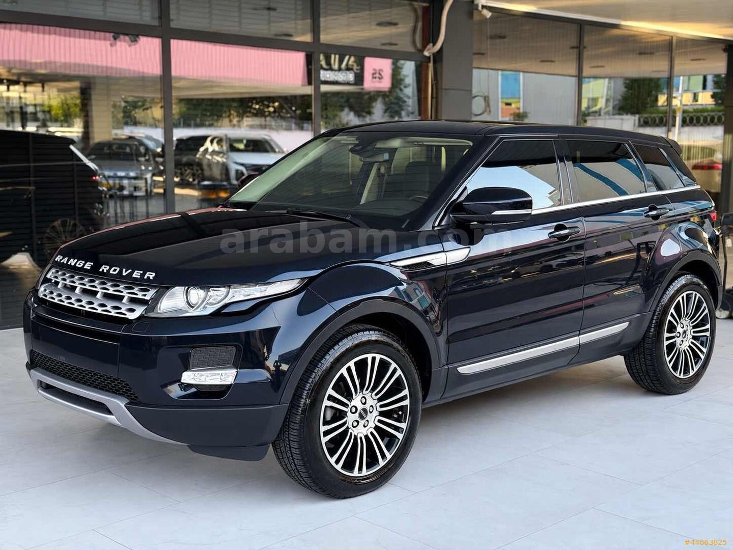 GALLERY+'dan BAYİİ MERİDİAN 4X4 RANGE ROVER EVOGUE 240HP 6