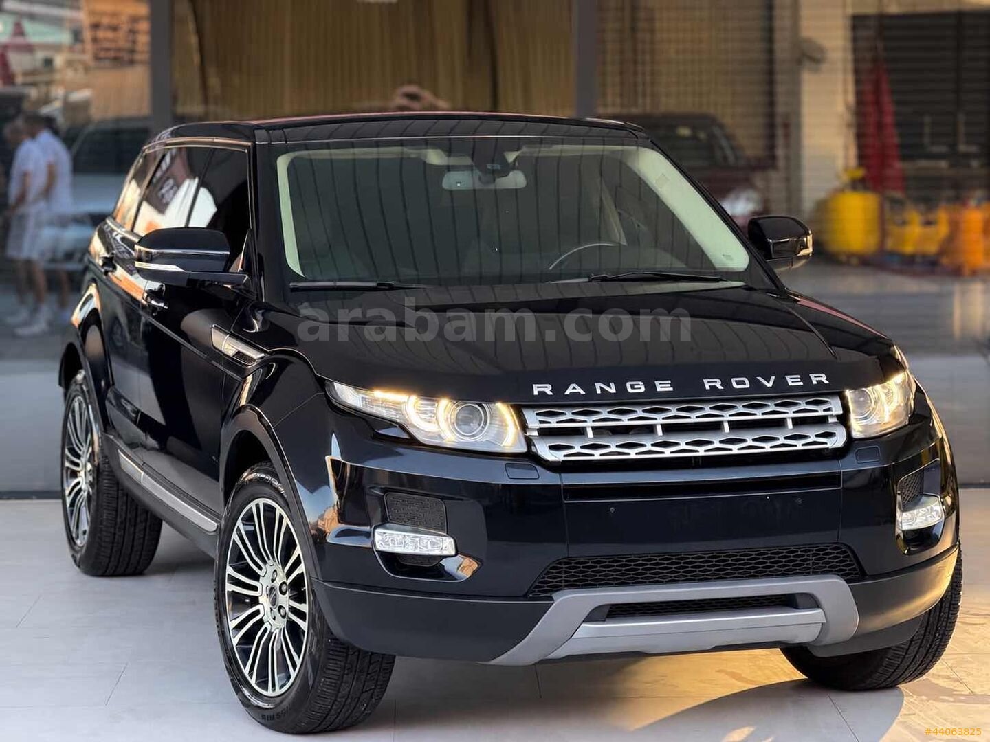 GALLERY+'dan BAYİİ MERİDİAN 4X4 RANGE ROVER EVOGUE 240HP 3