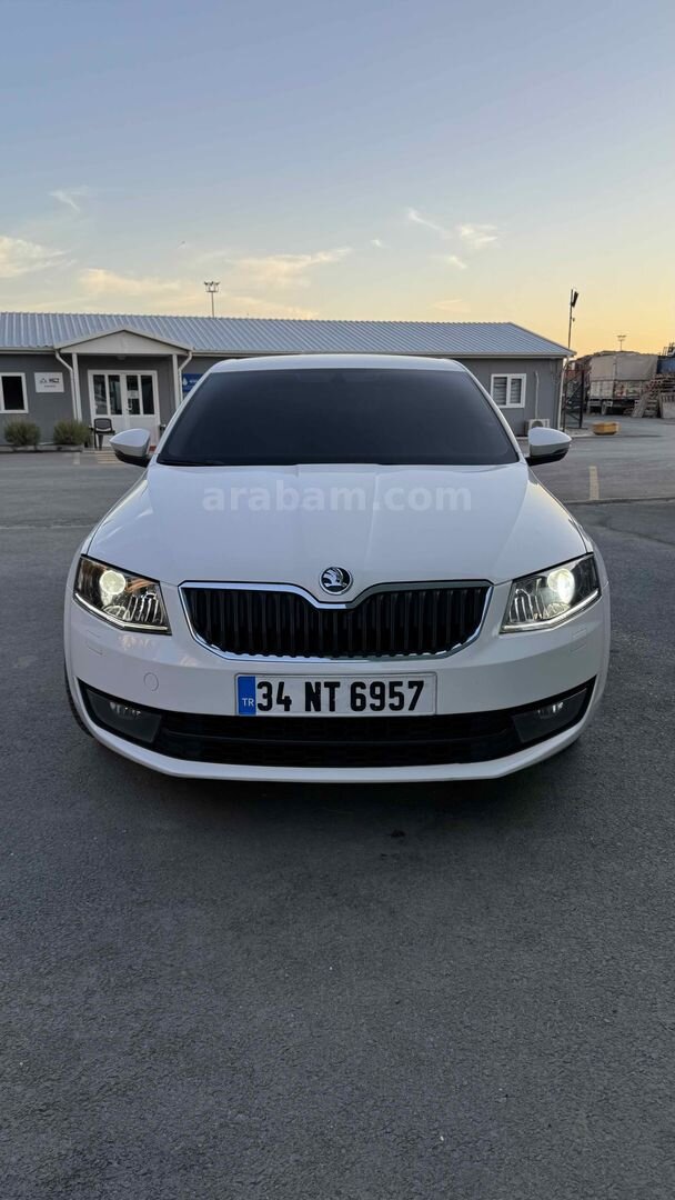 Sahibinden Skoda Octavia 1.6 TDI Elegance CR 2015 Model 1