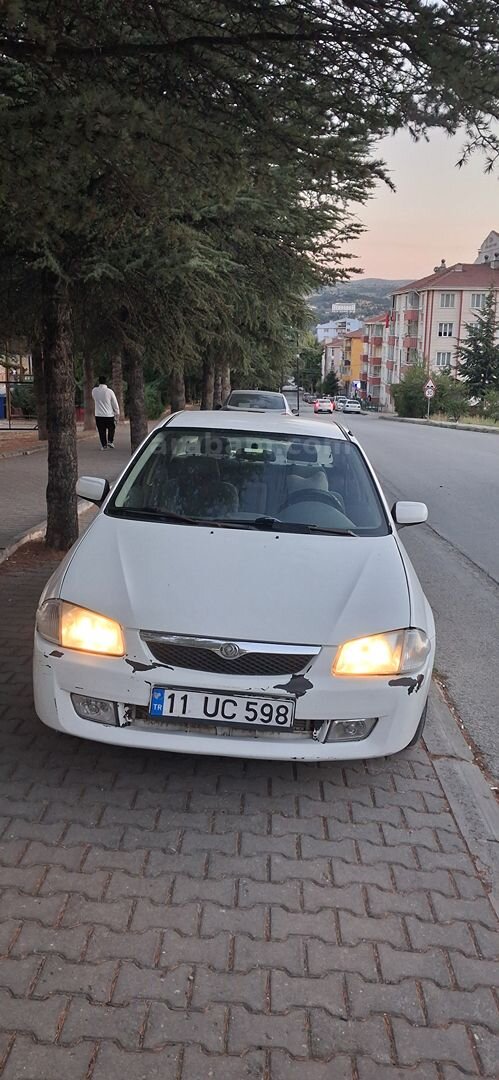 Sahibinden Mazda 323 1.5 Familia 1999 Model Bilecik 3