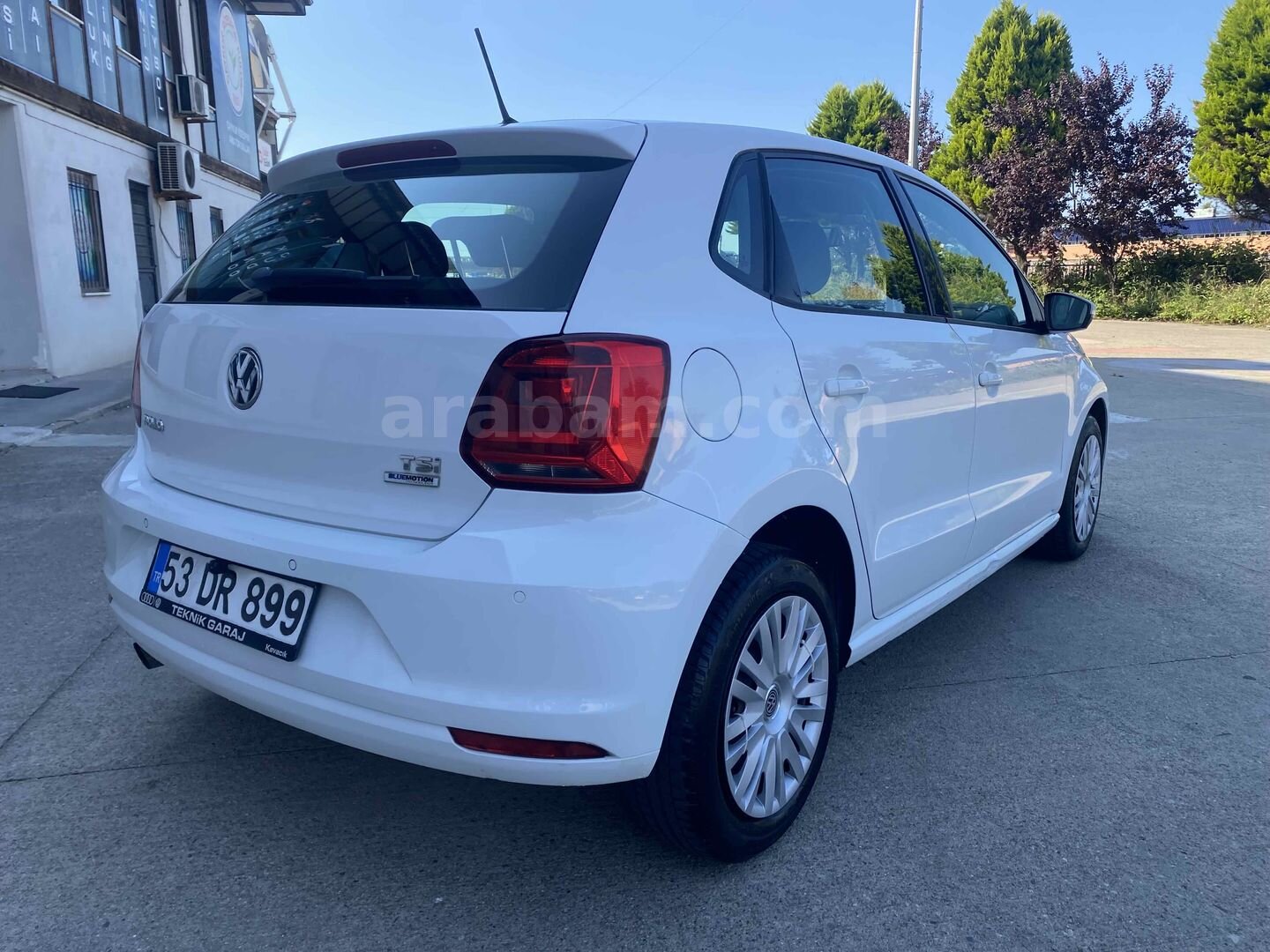 Galeriden Volkswagen Polo 1.2 TSi Comfortline 2014 Model Rize 116.000 km Beyaz 3