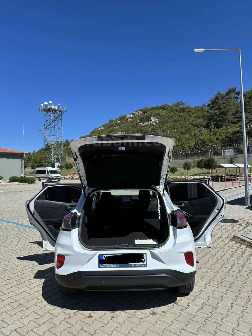 Sahibinden Ford Puma 1.0 EcoBoost Style 2021 Model 4