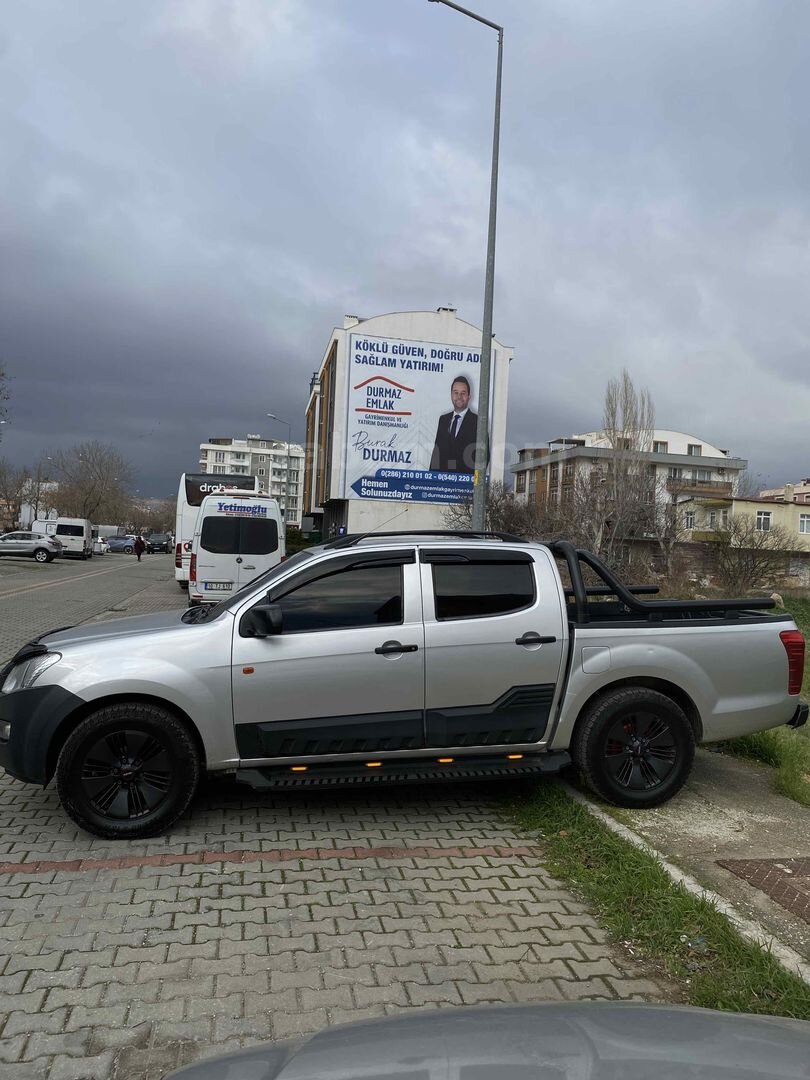 2016 ISUZU D-MAX 2.5 TWIN TURBO 163 HP – DOLU AKSESUARLI 6