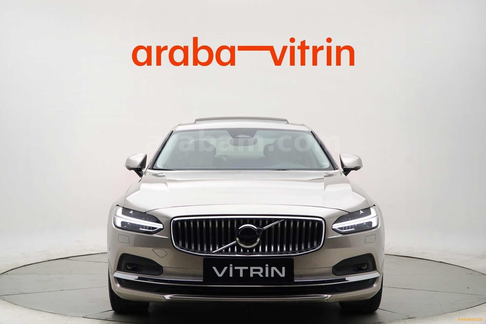 ARABA VİTRİN'DEN HATASIZ BOYASIZ FULL OPSİYON AWD PLUS BRİGHT 2