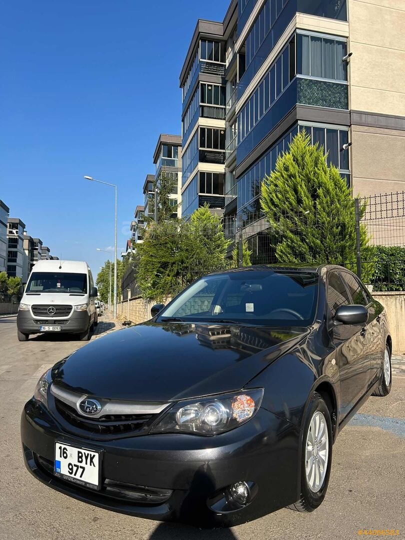 Galeriden Subaru Impreza 1.5 Elegance 2010 Model Bursa 245.000 km Füme 3