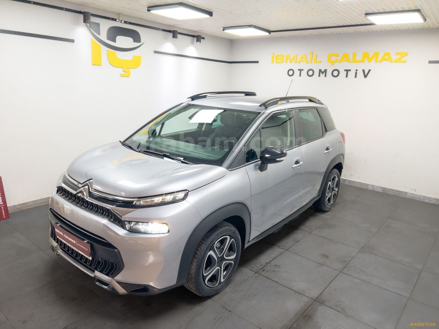 Galeriden Citroen C3 Aircross 1.2 PureTech Feel Bold 2021 Model İzmir 56.133 km Gri 3