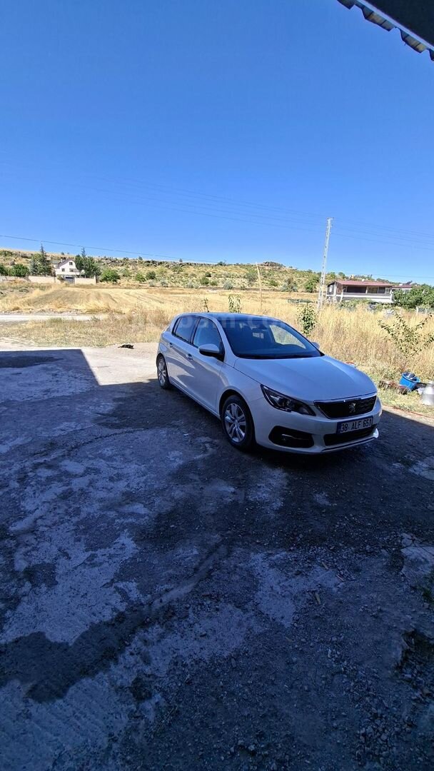 Sahibinden Peugeot 308 1.5 BlueHDI Style Tech 2020 Model Kayseri 111.000 km Beyaz 3