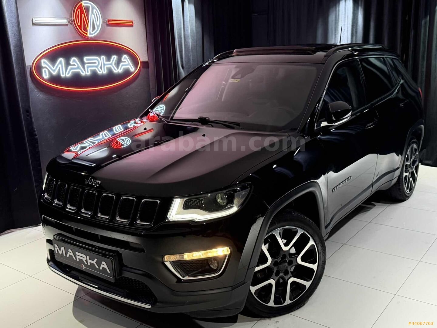 MARKA'DAN 2017 JEEP COMPASS LİMİTED BOYASIZ HATASIZ 109.000 KM 1