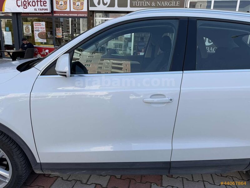 ÖZEMRE OTOMOTİVDEN 2015 AUDİ Q3 1.4 TFSİ HATASIZ BOYASIZ 6