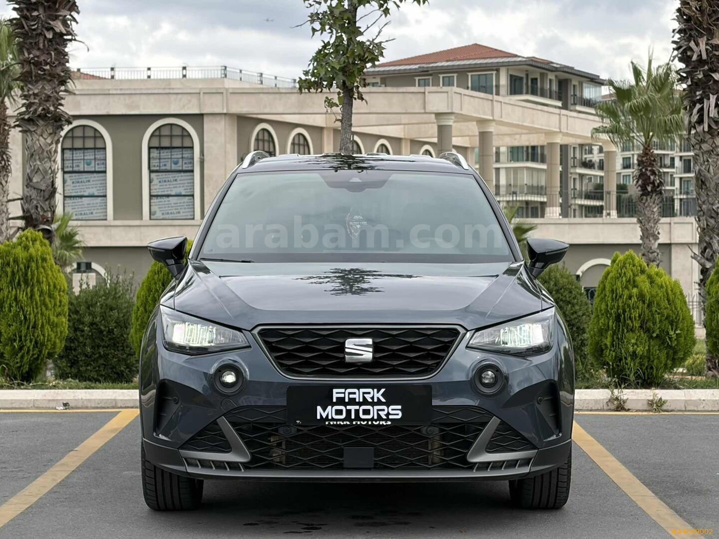 Galeriden Seat Arona 1.0 EcoTSI FR 2024 Model İstanbul 44.000 km Gri 2