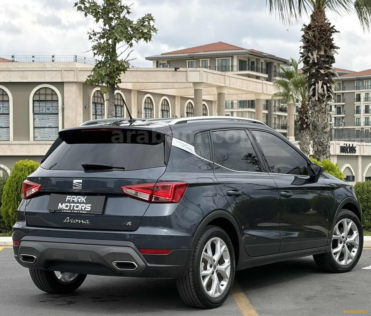 Galeriden Seat Arona 1.0 EcoTSI FR 2024 Model İstanbul 44.000 km Gri 6