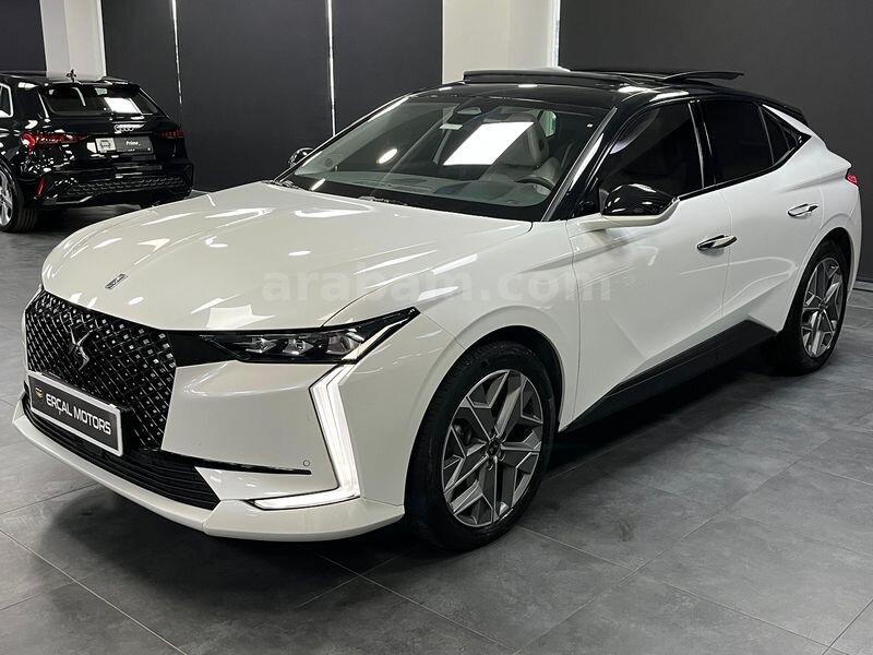 Galeriden DS Automobiles DS4 1.2 PureTech Esprit de Voyage 2023 Model Samsun 40.000 km Beyaz