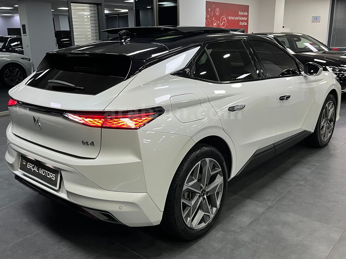 Galeriden DS Automobiles DS4 1.2 PureTech Esprit de Voyage 2023 Model Samsun 40.000 km Beyaz 7