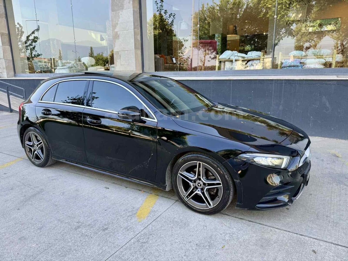 Galeriden Mercedes - Benz A 200 AMG 2021 Model Bursa 86.000 km Siyah 5
