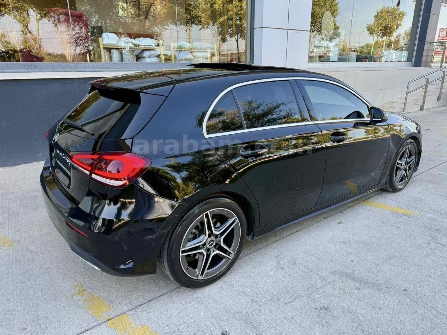 Galeriden Mercedes - Benz A 200 AMG 2021 Model Bursa 86.000 km Siyah 7