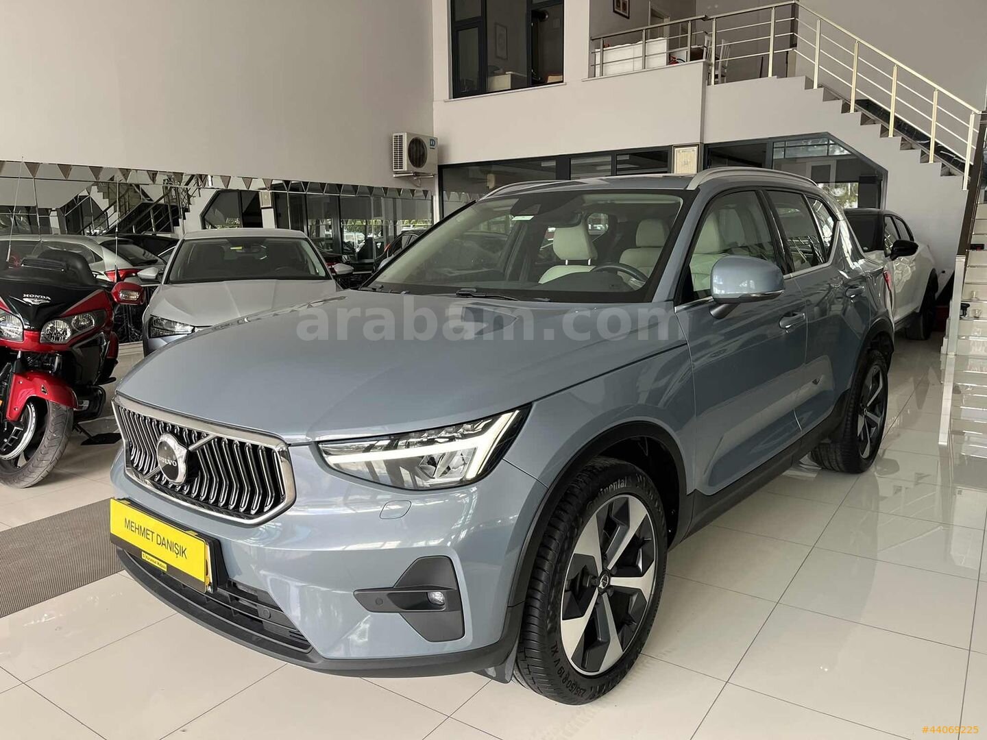 2022/ İLK EL HATASIZ VOLVO XC40 LANSMN RENGİ FUL+FUL 7