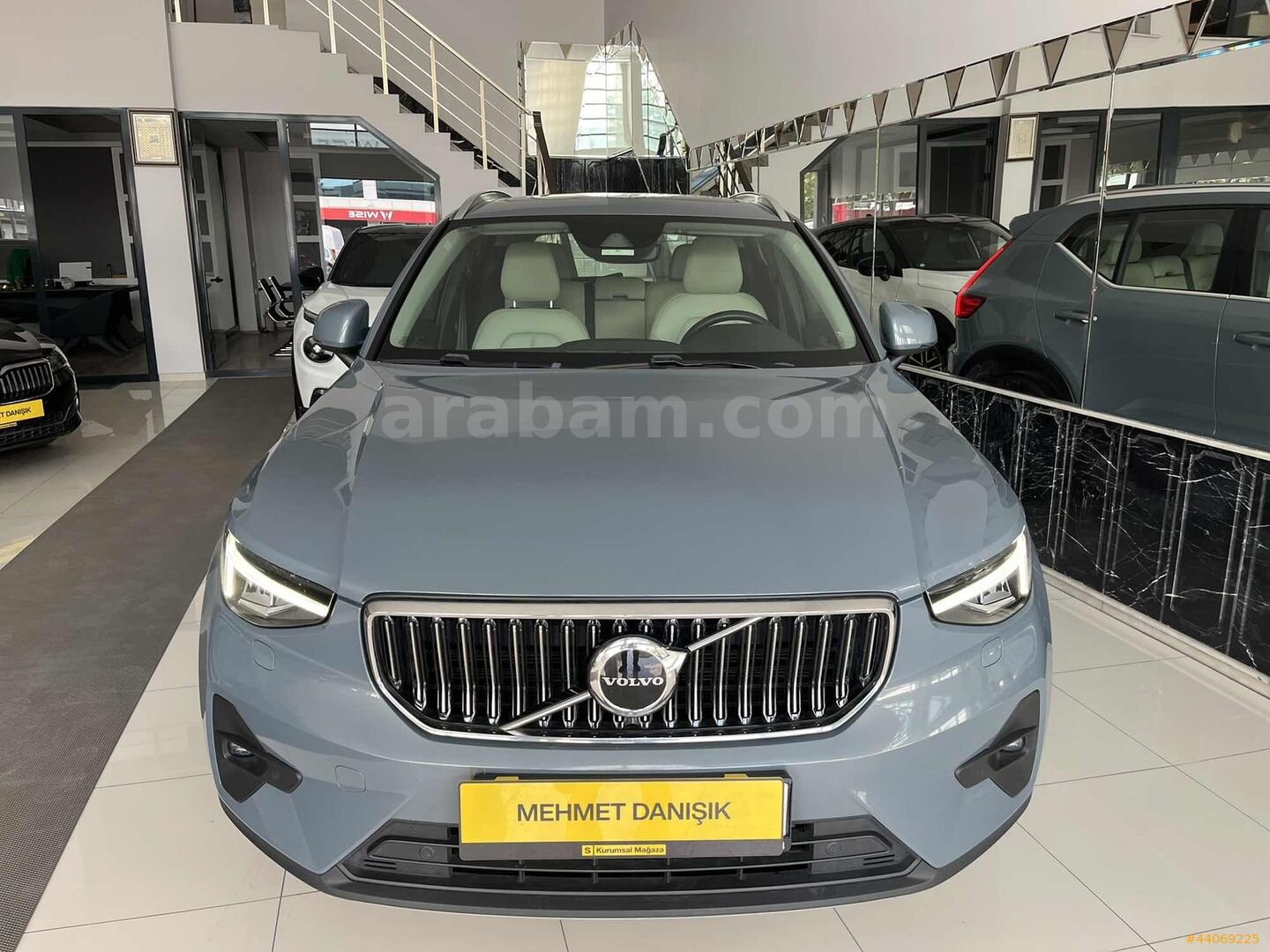 2022/ İLK EL HATASIZ VOLVO XC40 LANSMN RENGİ FUL+FUL 2