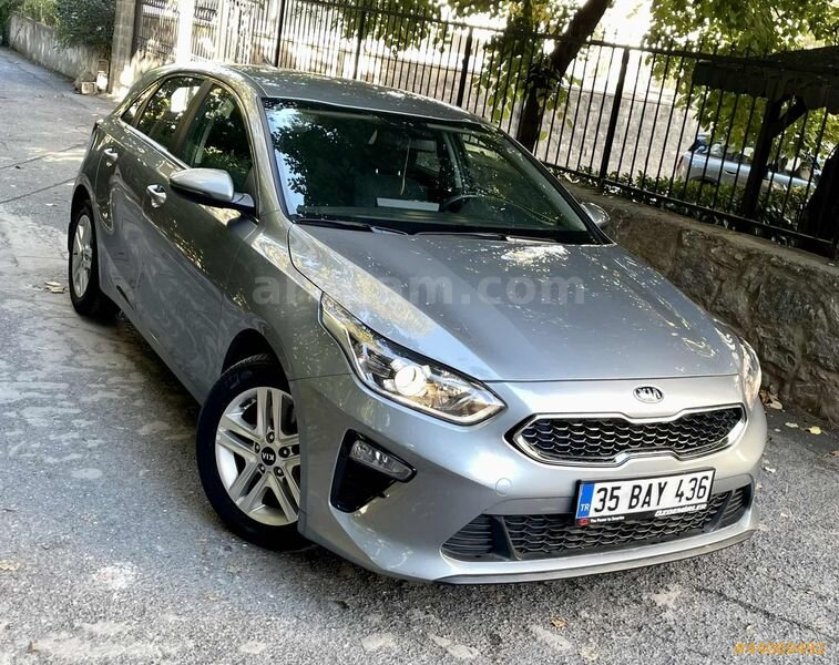 2020 MODEL KİA CEED ELEGANCE 48.000 KM 1